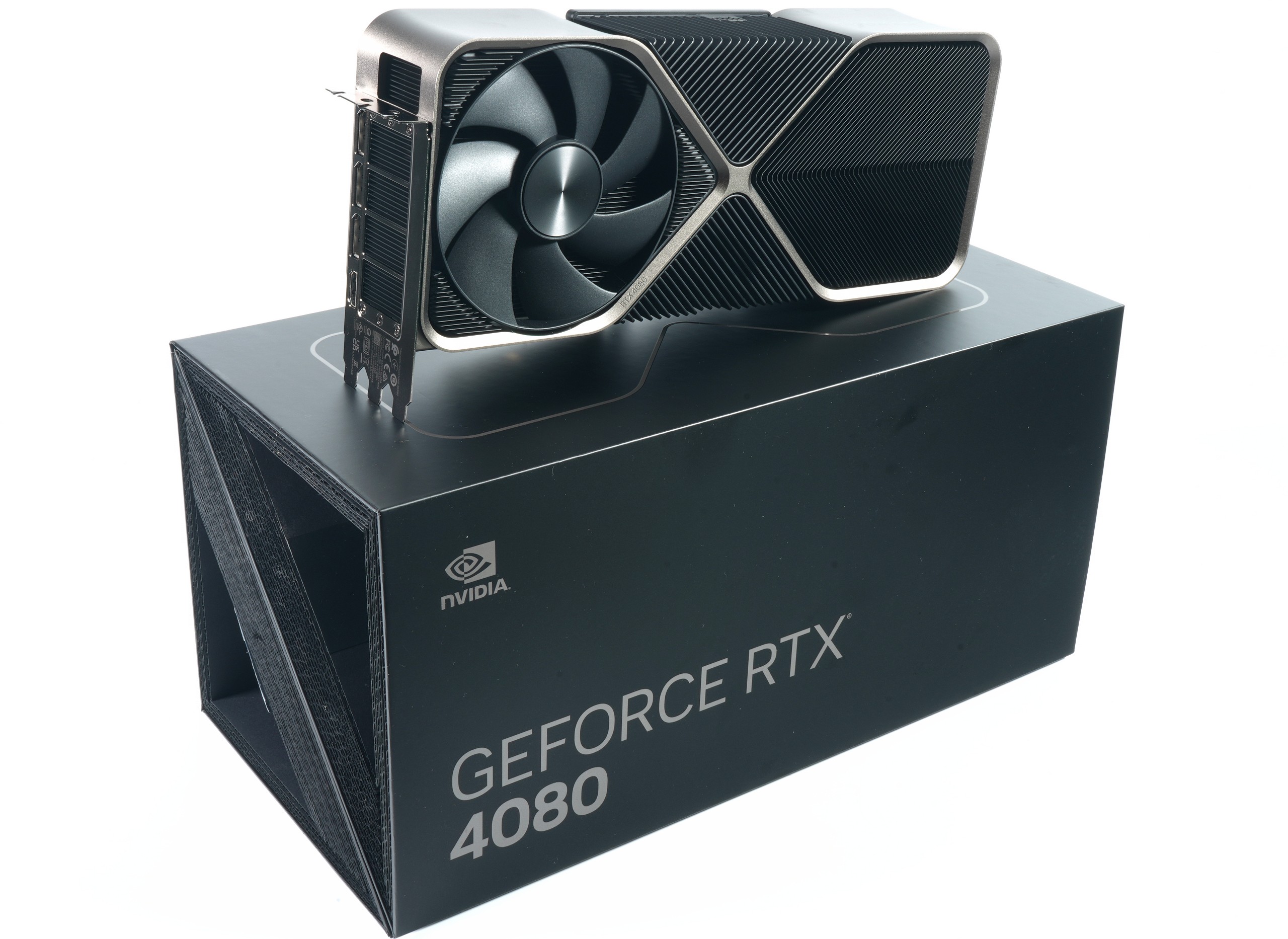 NVIDIA GeForce RTX 4080 Founders Edition 16GB Review - Faster than