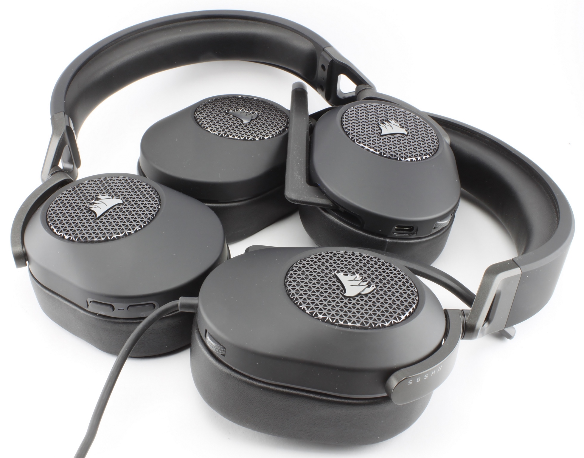 CORSAIR HS65 | Solid gaming at a Review premium price Wireless - mid-range headset igor´sLAB