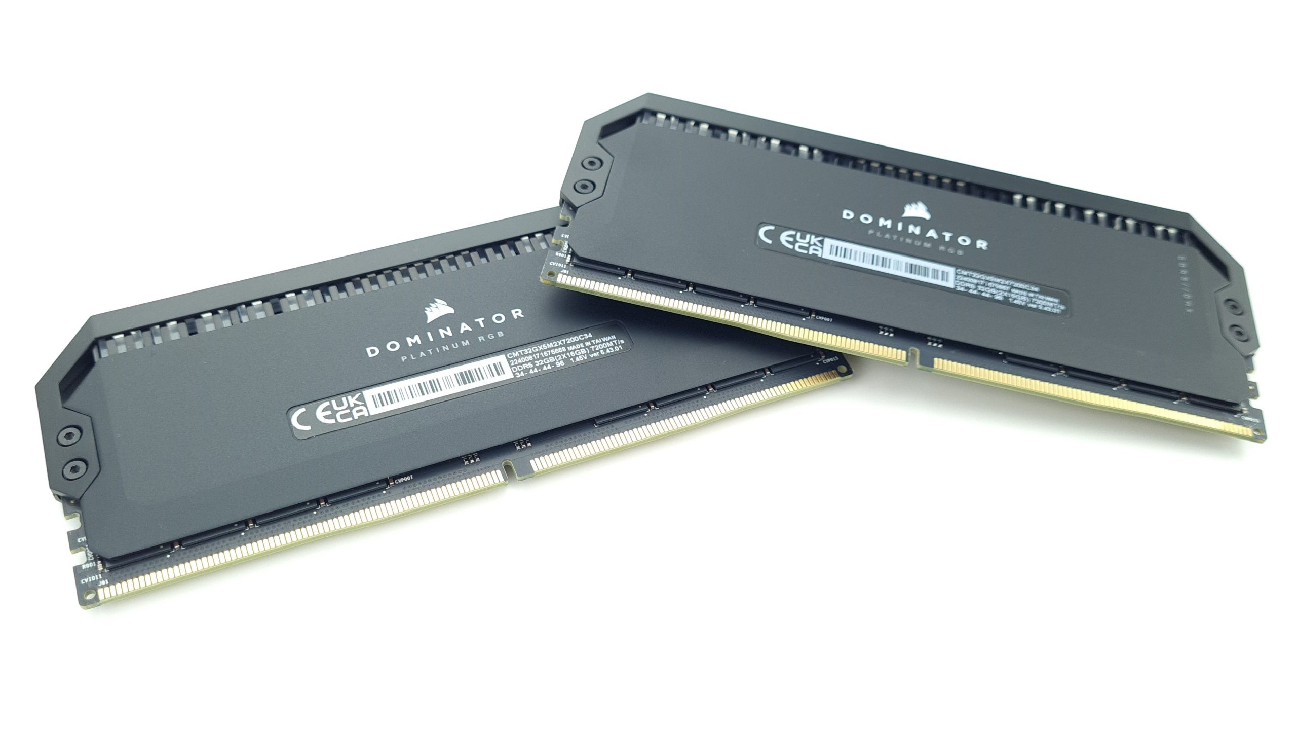 Corsair Dominator Titanium DDR5-7200 C34 Kit Review