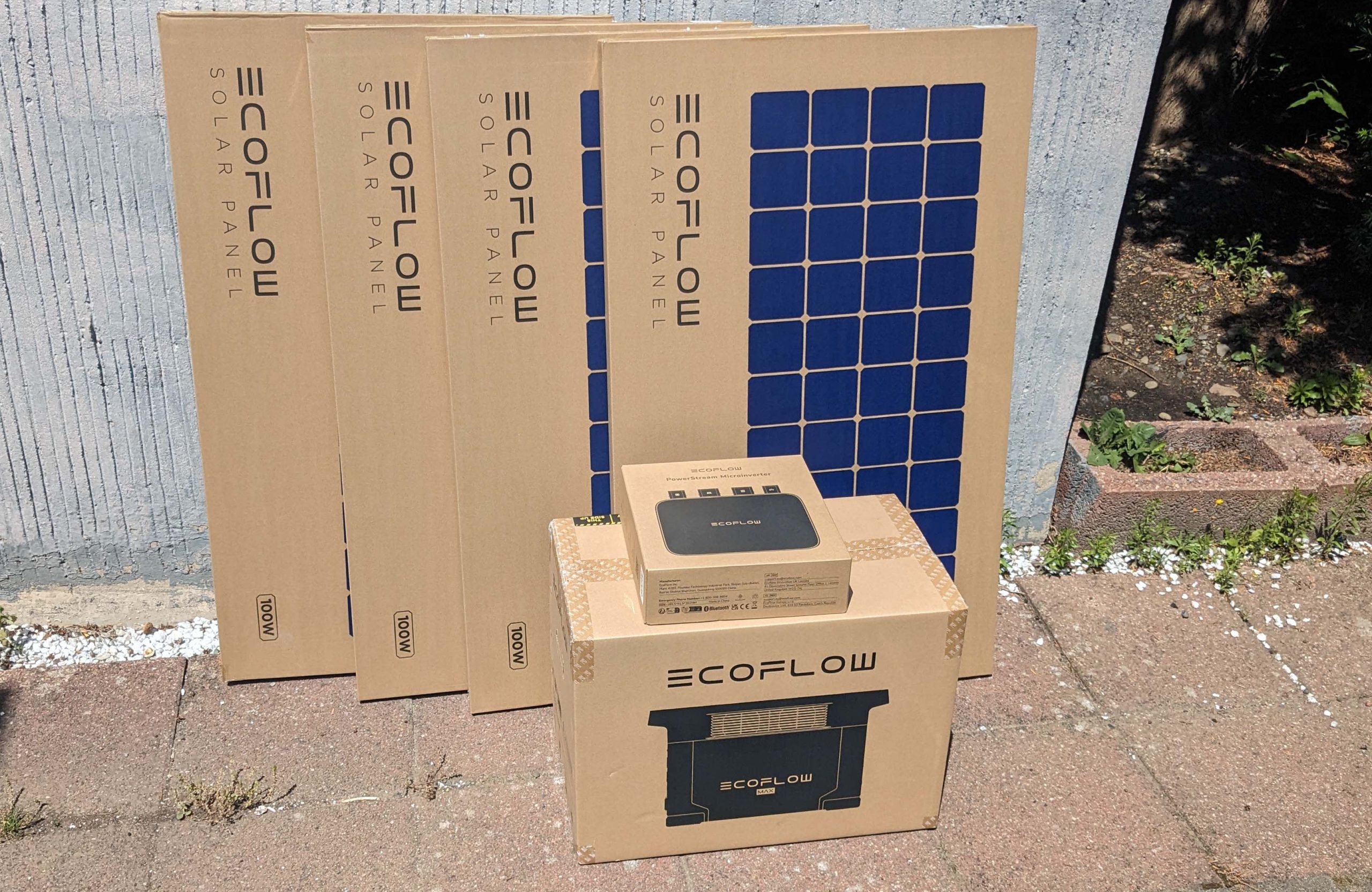 EcoFlow PowerStream inverter and Delta 2 Max Powerstation Review